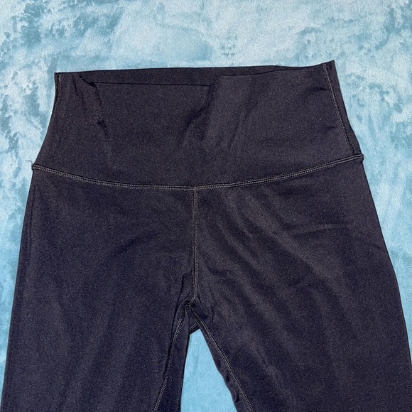 Black Activewear Crop Pants - Picture 3 of 3